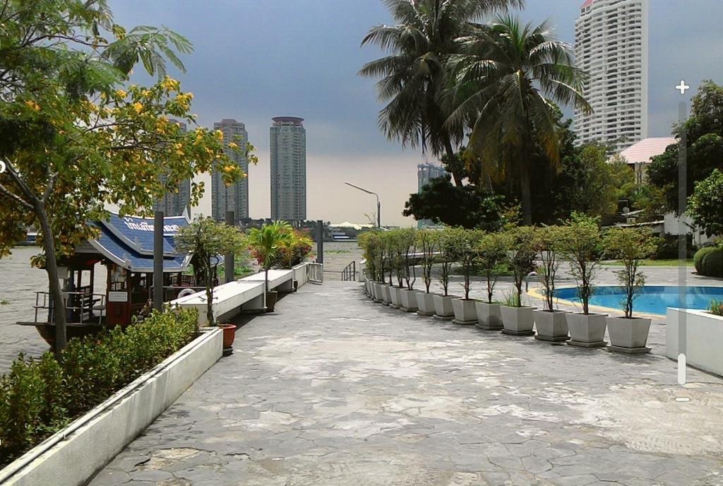Baan Sathorn Riverfront Bangkok Pokój zdjęcie