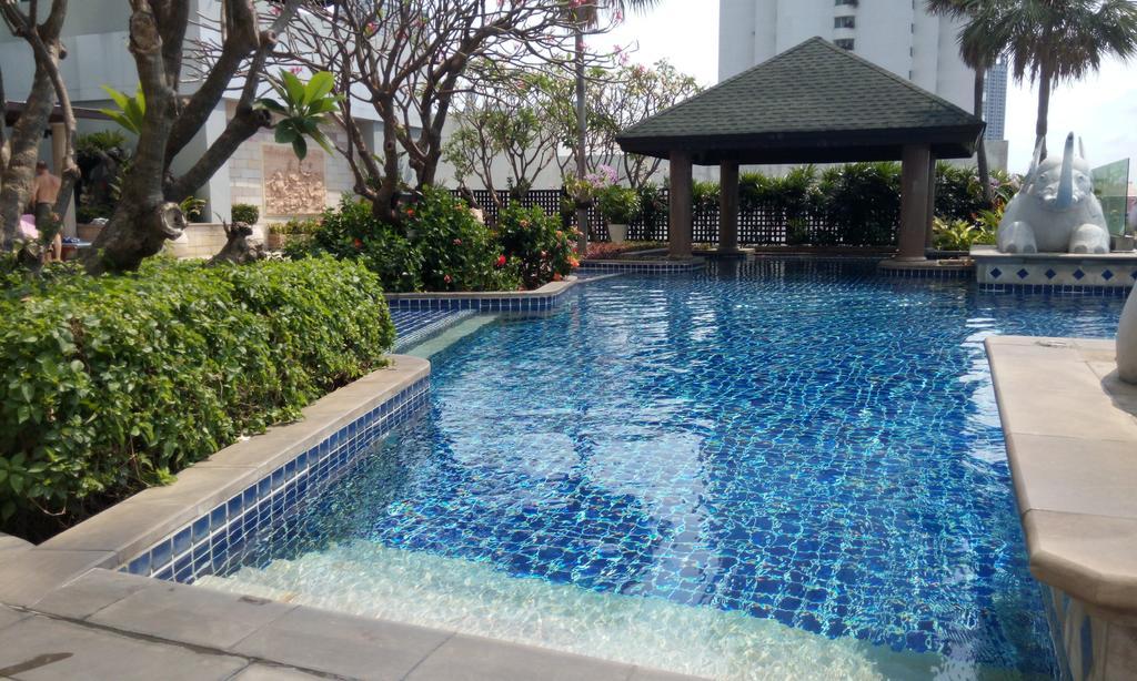 Baan Sathorn Riverfront Bangkok Zewnętrze zdjęcie