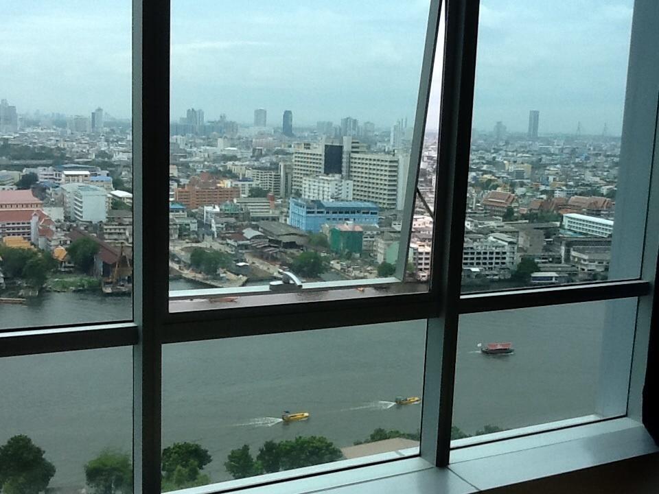 Baan Sathorn Riverfront Bangkok Zewnętrze zdjęcie