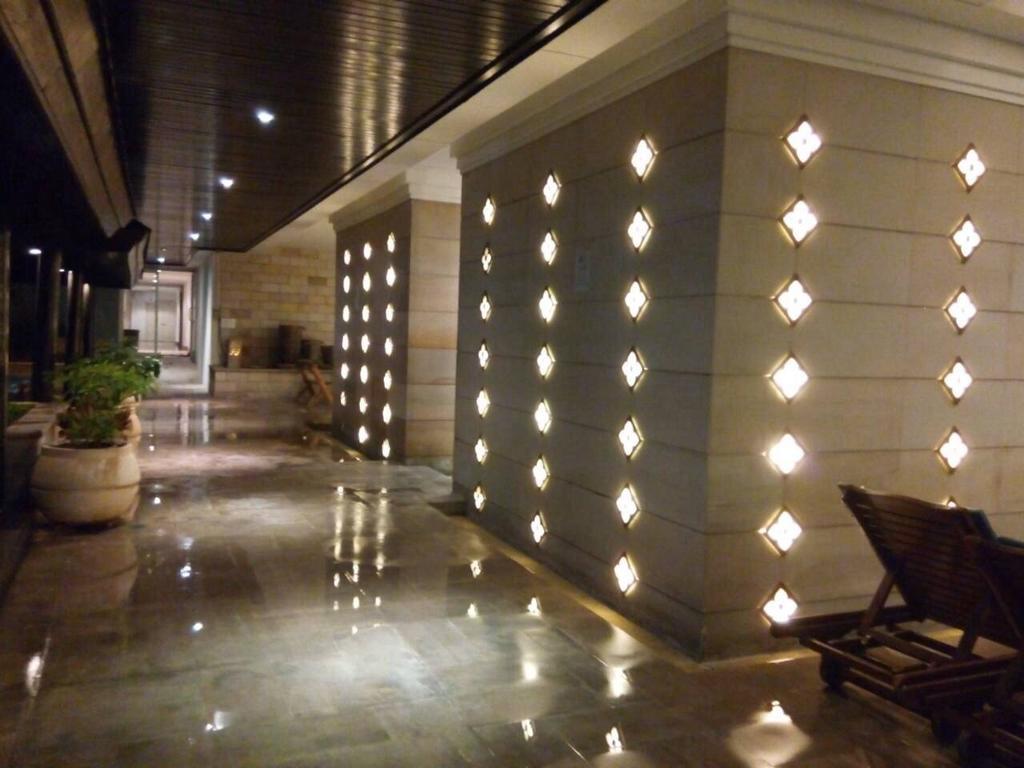 Baan Sathorn Riverfront Bangkok Pokój zdjęcie