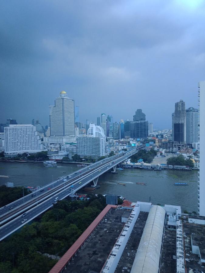 Baan Sathorn Riverfront Bangkok Zewnętrze zdjęcie